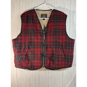 Woolrich Mens Sherpa Lined Wool Blend Vest|XLarge | Red Plaid Pattern, Full Zip